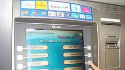 Kẻ cắp khai cách rút trộm hàng trăm triệu trong 20 tài khoản Vietinbank