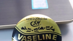 Kem dưỡng ẩm Vaseline SH bị thu hồi trên toàn quốc do không đạt chất lượng