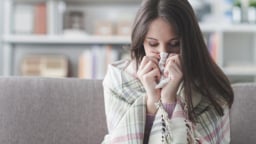 Cảm cúm, cảm lạnh: Những cách làm triệu chứng giảm nhanh