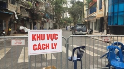 Hà Nội hiện có 7 người mắc COVID-19, cách ly cộng đồng gần 7.000 người để tránh lây lan