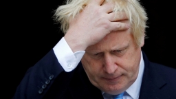 Tin tức y tế thế giới 7/4: Thủ tướng Anh Boris Johnson phải chăm sóc đặc biệt