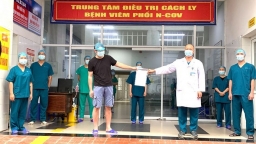 Tin tức COVID-19 tối 16/4: Không có ca mới, thêm 5 bệnh nhân COVID-19 khỏi bệnh