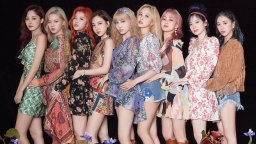 TWICE vượt mặt S.E.S và SNSD, trở thành nhóm nữ đỉnh nhất trong lịch sử Kpop