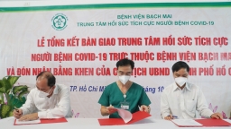 BV Bạch Mai bàn giao Trung tâm hồi sức COVID-19 cho TP.HCM