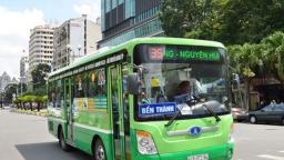 Từ 1/11, TP.HCM cho hoạt động trở lại thêm 8 tuyến xe bus