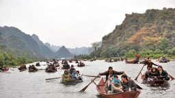 Du xuân nên chọn những địa điểm nào để chào đón một năm an lành, vui khỏe?