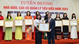 Bộ trưởng Bộ GD&ĐT tuyên dương và nhắn nhủ 200 nhà giáo, cán bộ quản lý tiêu biểu năm 2023