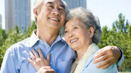 Cách chăm sóc sức khỏe cho người cao tuổi