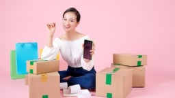 Mua hàng trên mạng: Đừng để bị dắt mũi vì tâm lý đám đông
