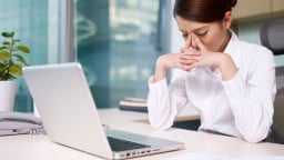 Sự kiệt sức của nhân viên: Mối đe dọa tiềm ẩn đối với doanh nghiệp