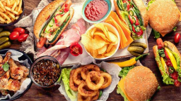 Đằng sau vị ngon của đồ ăn nhanh: Hàng loạt hiểm họa rình rập sức khỏe