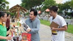 Kim Tử Long giúp Long Vũ “lật ngược tình thế” bằng chiến thuật bán hàng độc lạ