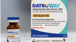 FDA phê duyệt thuốc điều trị ung thư phổi với khả năng tấn công trực tiếp đến tế bào ung thư
