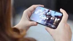 Lợi hại của việc xem video tua nhanh