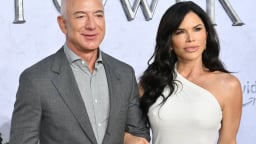 Vợ tỷ phú Jeff Bezos dùng 'cốc cà phê' giá hơn 150 triệu đồng