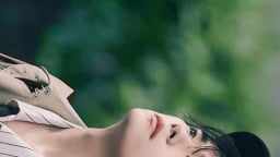 Sống bình thường giữa thế giới rực rỡ