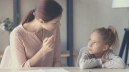 6 bí quyết đơn giản giúp cha mẹ dạy con tiết kiệm