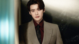 Lee Jong Suk gây sốt với nhan sắc 'kịch trần' phim Luật sư phường Seocho