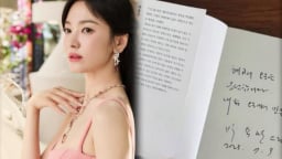 Song Hye Kyo khoe được nhận quà của chủ tịch tập đoàn tài phiệt