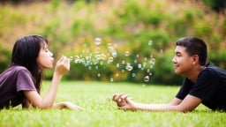 Khi tình yêu khiến bạn nặng lòng hơn là hạnh phúc: Mình đang yêu đúng người?