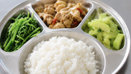 Ngộ độc nghi xảy ra tại Đắk Lắk, gần 40 học sinh nhập viện