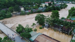 Cập nhật mưa lũ tại Nghệ An: Đã có 4 người bị cuốn trôi trong đó có hai mẹ con