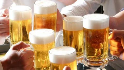 77% đàn ông Việt Nam có sử dụng rượu bia