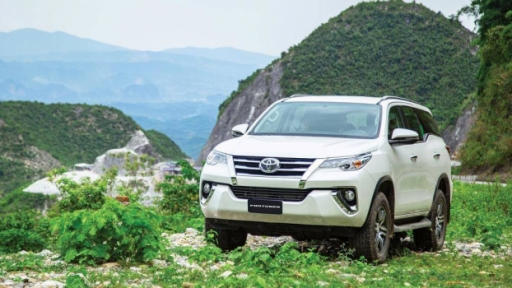 Bảng giá xe Toyota tháng 2/2020 đầy đủ và mới nhất