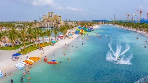 “Sốt xình xịch” với lễ hội biển Summer Dream cực hoành tráng của Vinhomes