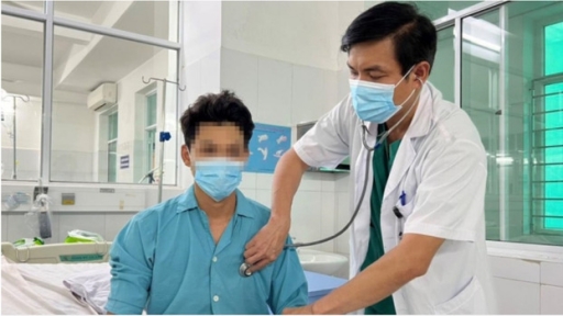 Nam thanh niên bị ngừng tim đột ngột sau khi thấy sốt cao, đau đầu