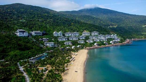 Condé Nast Traveler ca ngợi InterContinental Danang Sun Peninsula Resort là khách sạn 5 sao “mê hoặc” nhất Việt Nam