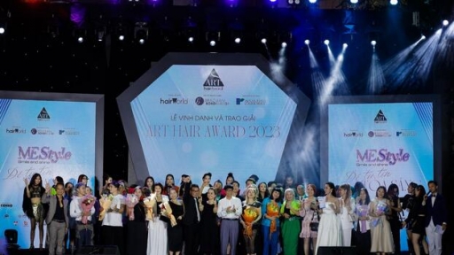 Lộ diện Gương mặt khả ái tại Lễ vinh danh và trao giải Art Hair Award Vietnam 2023