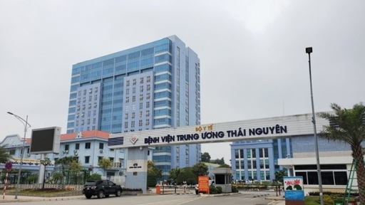 Thái Nguyên: 13 học sinh nhập viện với biểu hiện bất thường, một trường hợp đã tử vong