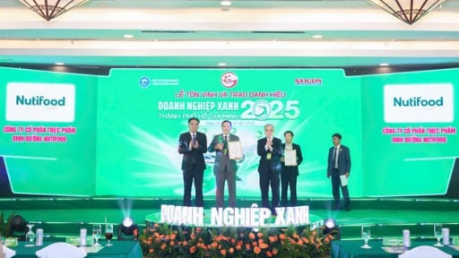 Nutifood được trao danh hiệu Doanh nghiệp Xanh Thành phố Hồ Chí Minh 2025