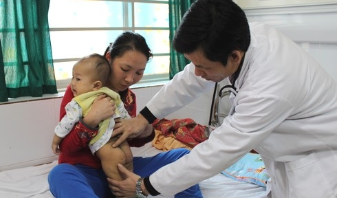 Hơn 63.000 ca mắc bệnh tay chân miệng trong thời điểm giao mùa