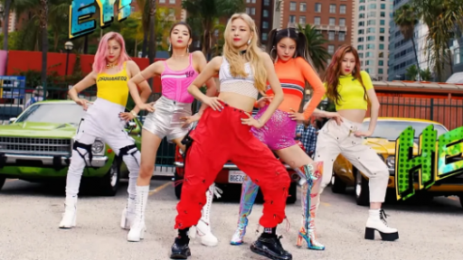 ITZY comeback với MV 'ICY' đậm chất hè, xịn xò hơn cả đàn chị TWICE