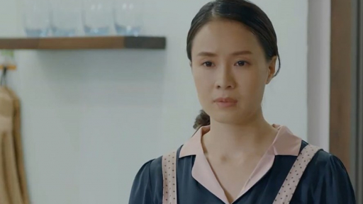 Hoa hồng trên ngực trái tập 2: Khuê bị Thái chê bai là nội trợ vô dụng trước mặt 2 con