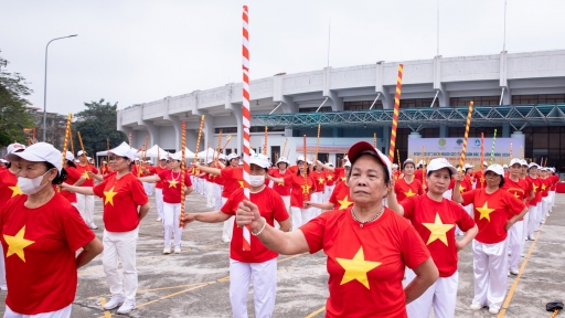 Hà Nội: Chăm sóc sức khỏe người cao tuổi - Thầy thuốc tốt nhất là chính mình (Bài 3)