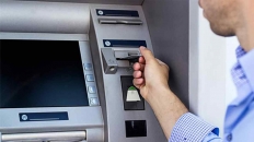 Sử dụng căn cước công dân gắn chip rút tiền tại cây ATM như thế nào?