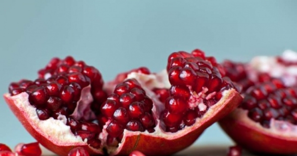 How to process pomegranate peel?