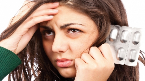   Nhiều người lo lắng khi đau đầu dai dẳng không khỏi  