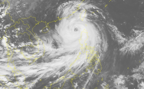   Hình ảnh vệ tinh của cơn bão số 6  