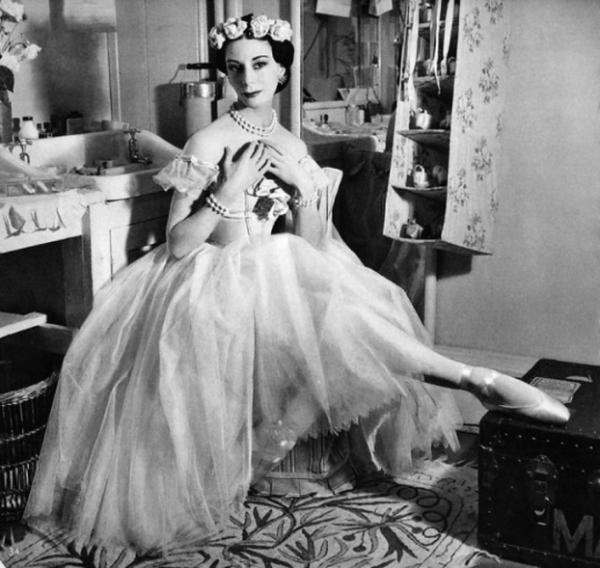   Prima ballerina, Alicia Markova, 1959  