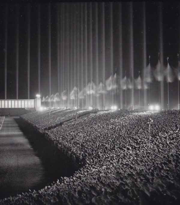   Cuộc biểu tình của Đức Quốc Xã tại Nhà thờ Ánh sáng, 1937  