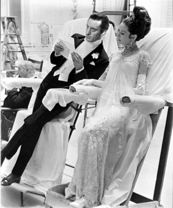   Rex Harrison và Audrey Hepburn khi đóng vai My Fair Lady vào những năm 1960.  