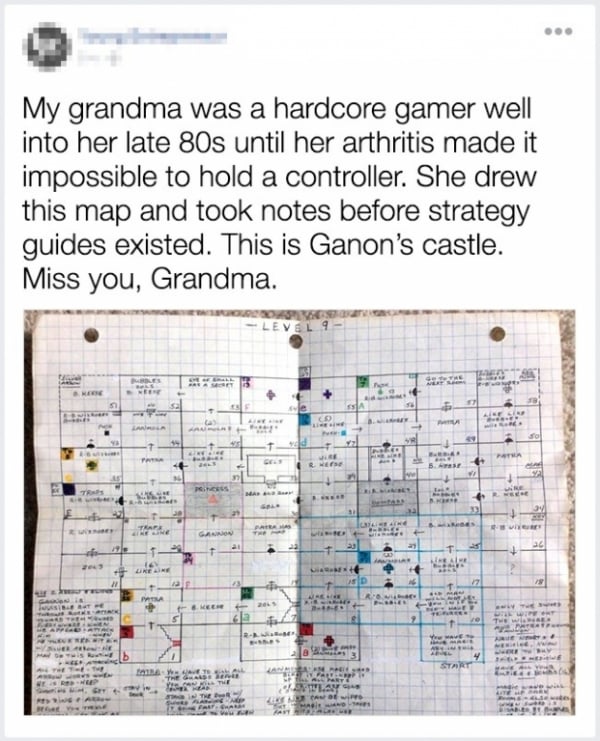   Bà ngoại tôi là một game thủ cho đến cuối những năm 80, bà bị viêm khớp nên không thể cầm bộ điều khiển được nữa. Bà đã vẽ bản đồ này và ghi chép chiến lược chi tiết  