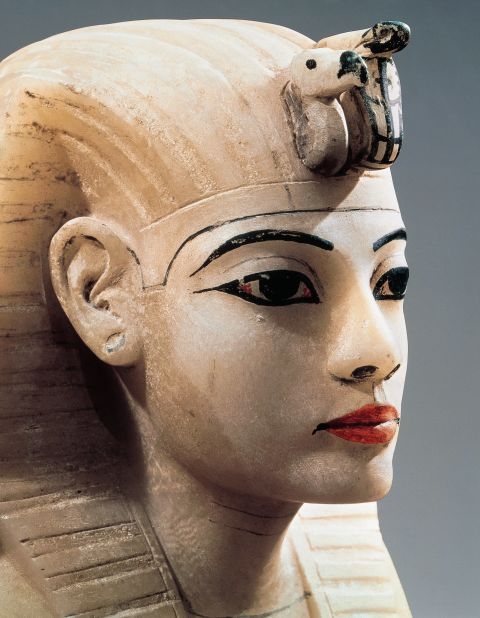 Các Pharaoh cũng được vẽ mắt