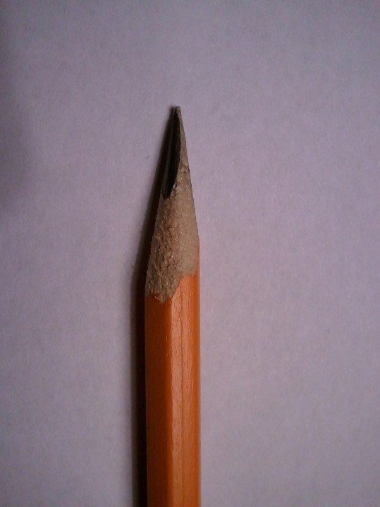 Đã ai từng gọt bút chì và cứ bị như thế này?