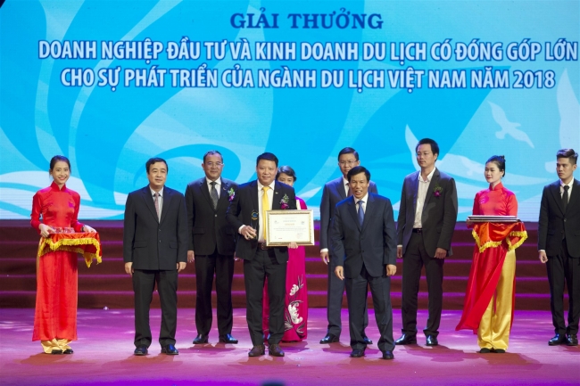 Tập đoàn Sun Group đã vinh dự lọt Top 5 doanh nghiệp đầu tư và kinh doanh du lịch hàng đầu Việt Nam.