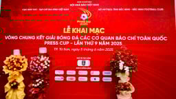 Lễ khai mạc Vòng chung kết Press Cup năm 2025 tại sân vận động TP. Từ Sơn